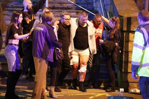 9 dead and 59 injured Following An Explosion In Manchester (Graphic screenshot)