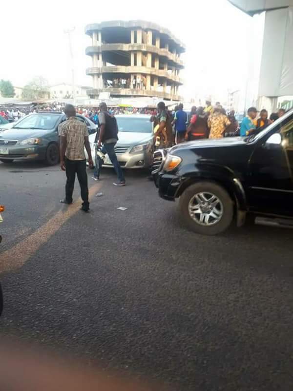 Photos Of Youths Resisting SARS Harassment In Abeokuta Today 3