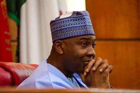 Saraki Sneaks Himself Into National Assembly In Rickety Vehicle