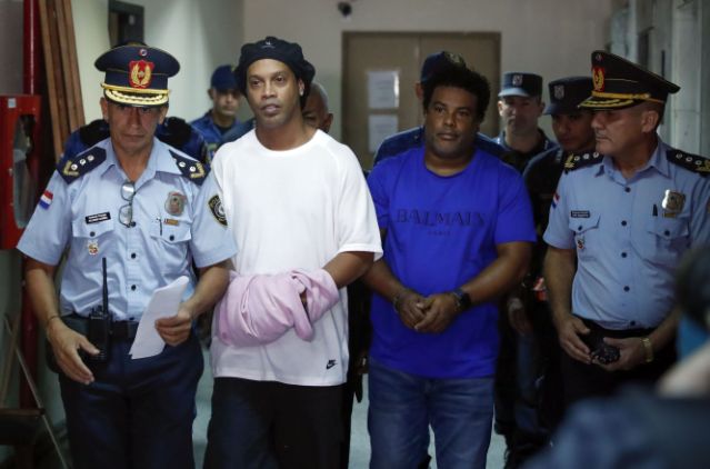 Ronaldinho And Brother Appear In Paraguayan Court In Handcuffs